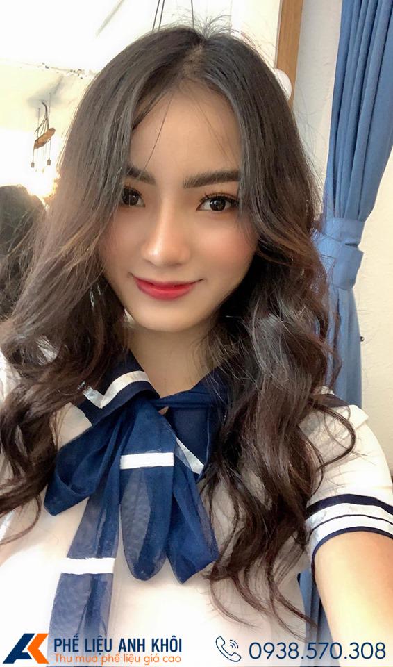 'Nữ chủ tịch' giả nghèo đi nhặt rác được dân mạng chú ý vì quá sexy, gợi cảm - 4